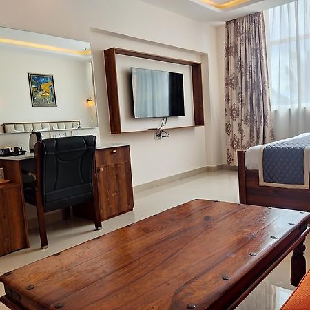 Montecarlo Hotel Mahabalipuram Exterior photo